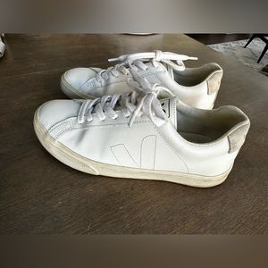 Veja Esplar Leather Extra White Sneaker